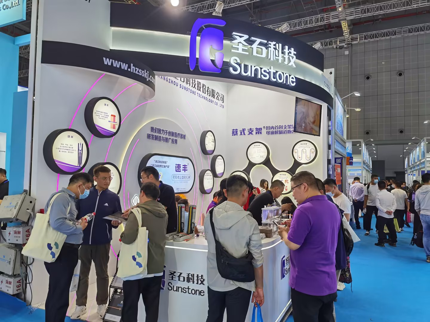 a487fc5ad4eb4ca6095dd45e056d8e3d.jpg a487fc5ad4eb4ca6095dd45e056d8e3d.jpg